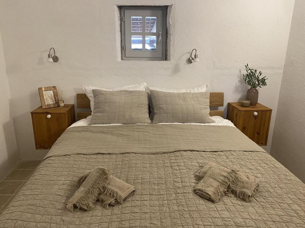 Private Cottage In Olive Grove With Heated Pool Vinišće Εξωτερικό φωτογραφία