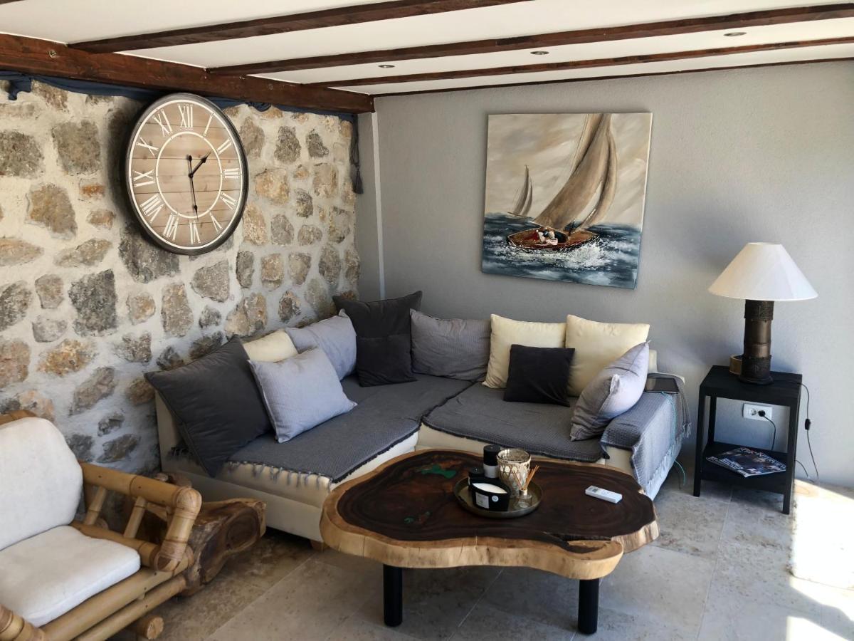 Private Cottage In Olive Grove With Heated Pool Vinišće Εξωτερικό φωτογραφία