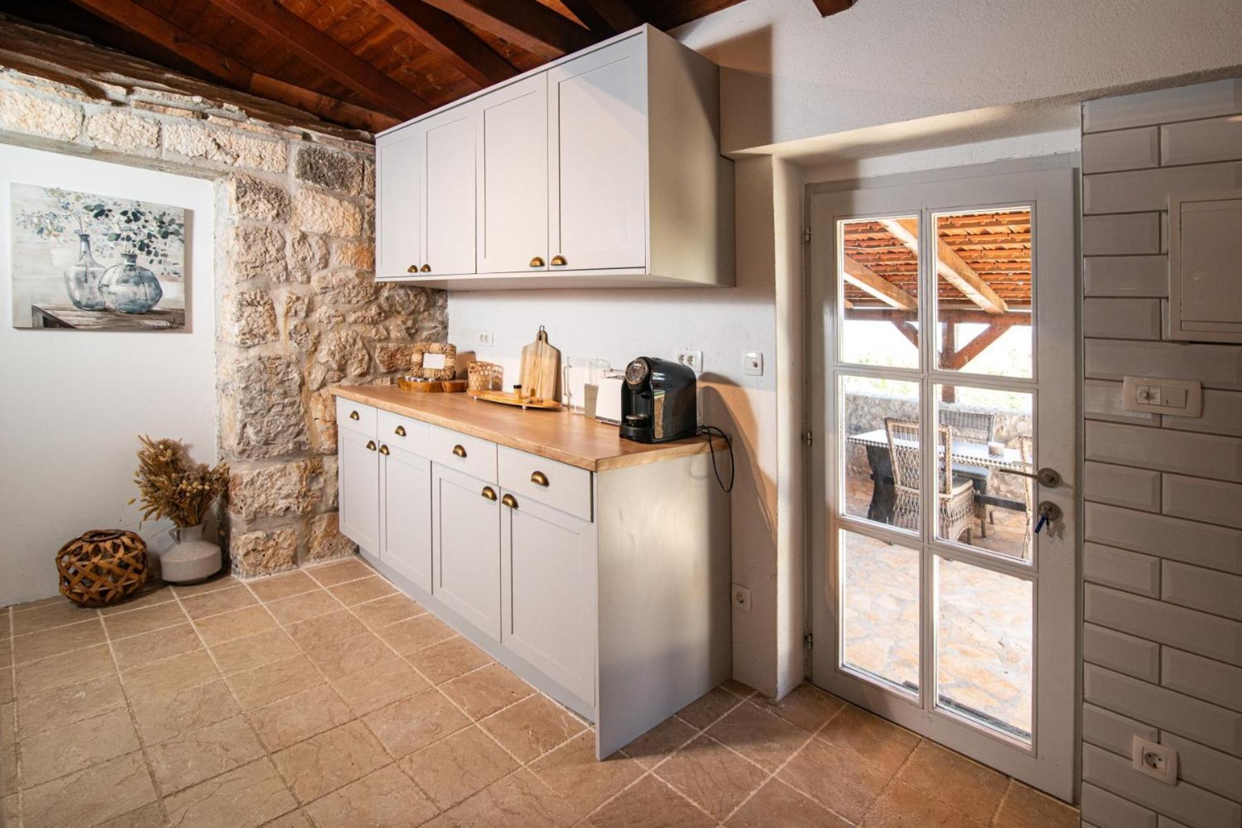 Private Cottage In Olive Grove With Heated Pool Vinišće Εξωτερικό φωτογραφία