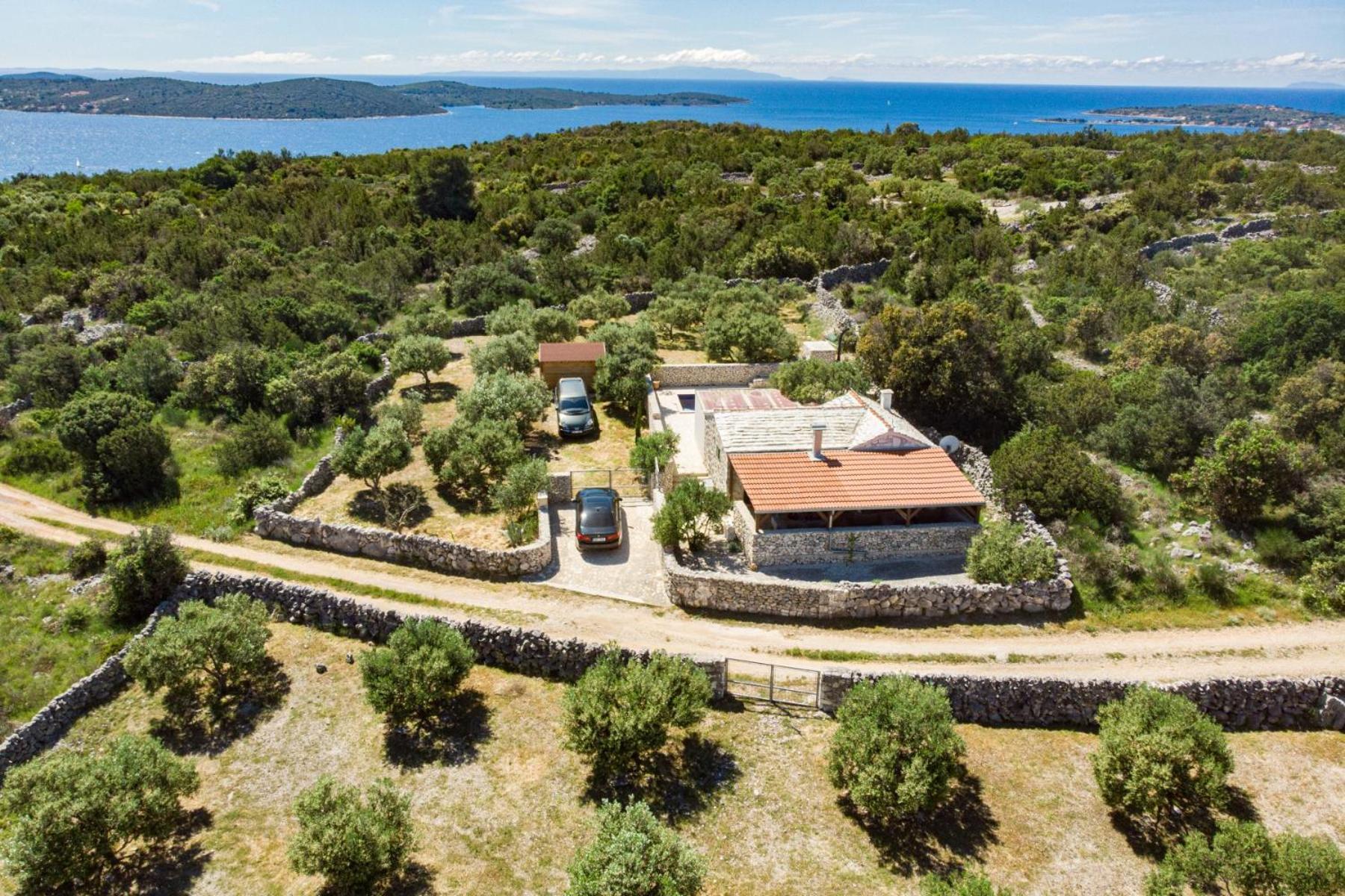 Private Cottage In Olive Grove With Heated Pool Vinišće Εξωτερικό φωτογραφία